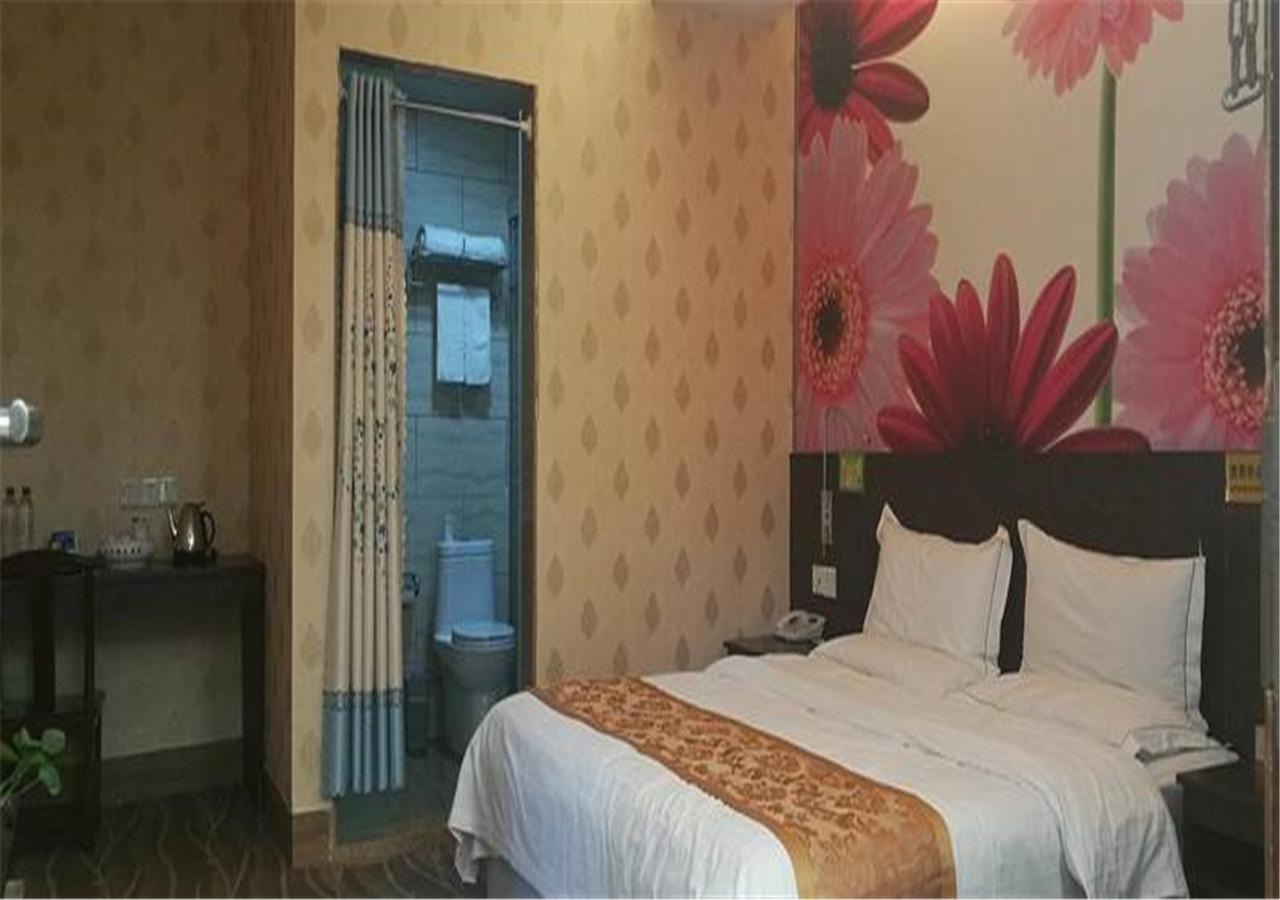 Xiamen Qingnian Yangguang Hotel - Wenzaodian Dış mekan fotoğraf